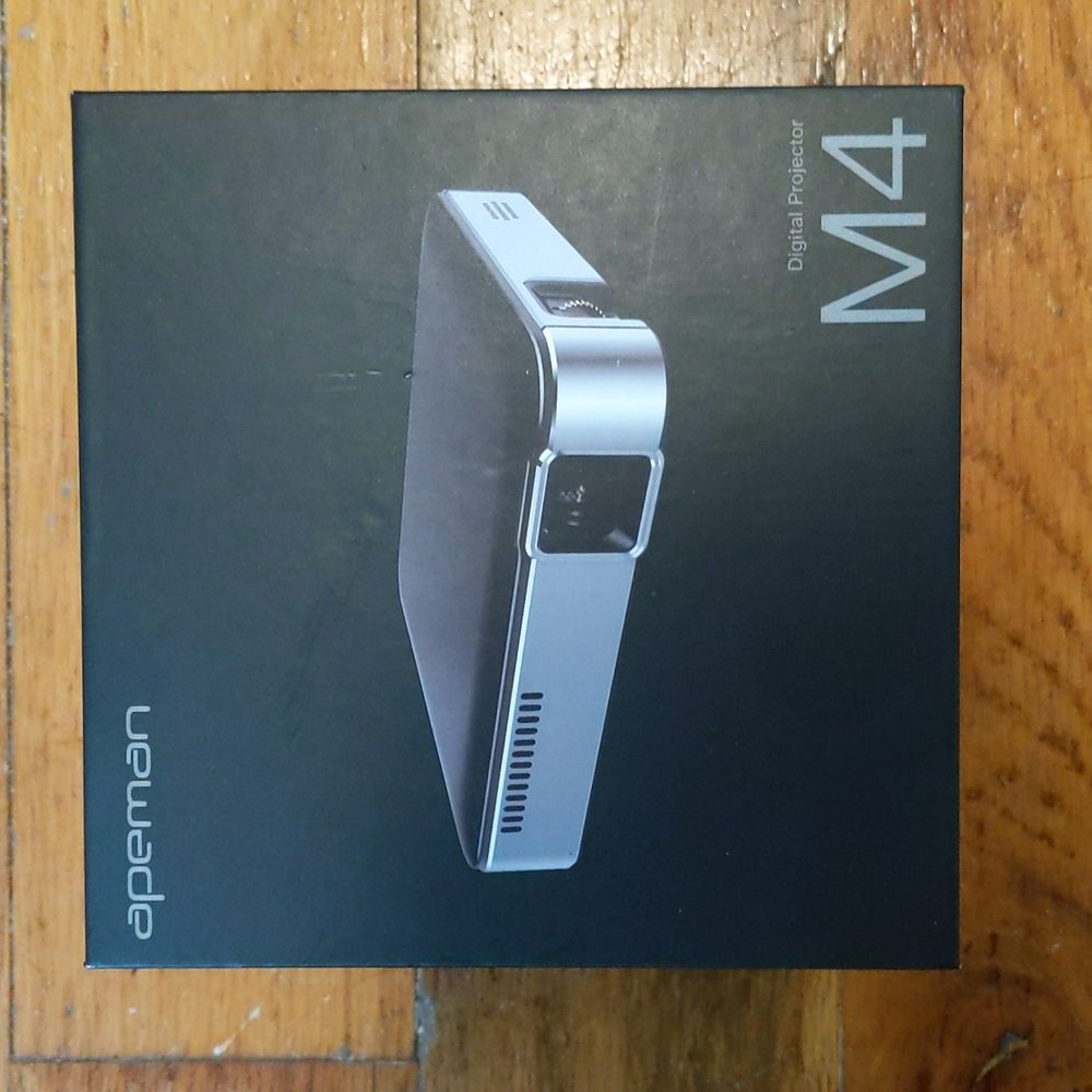 Digital Projector M4 Apeman pocket size projector